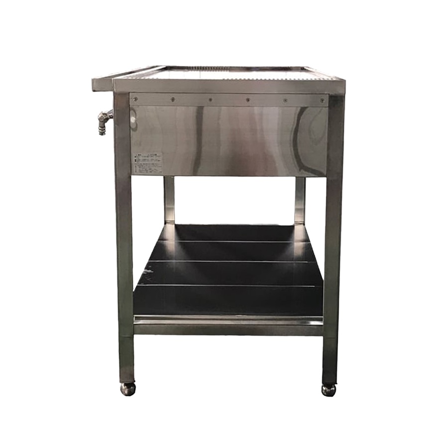 鉄板焼きカウンターの側面画像