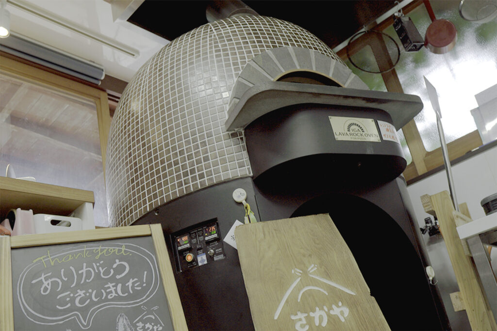 かやぶきの里_さかや_エレガンザ使用画像_2