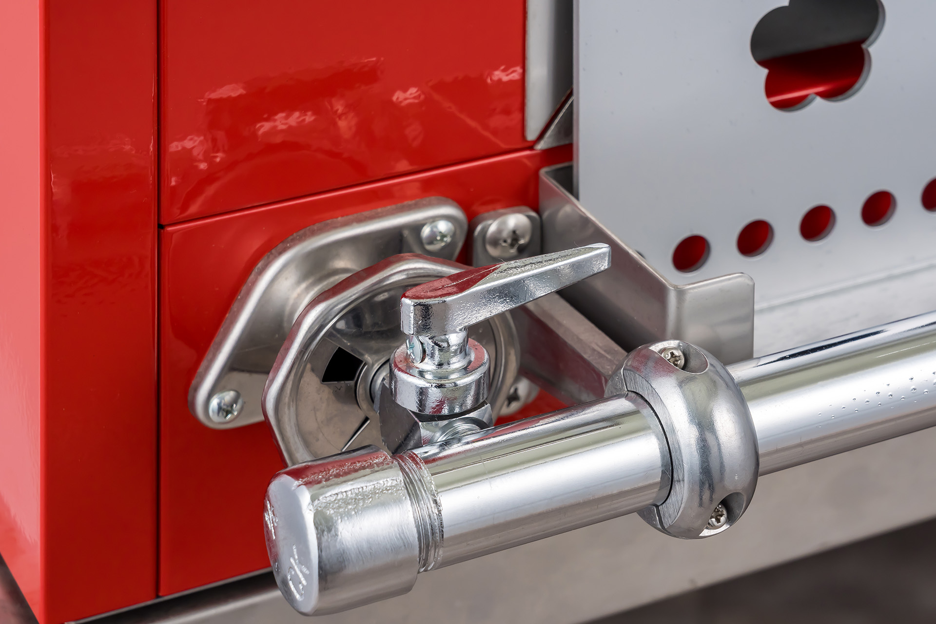 回転重視の現場にガス仕様