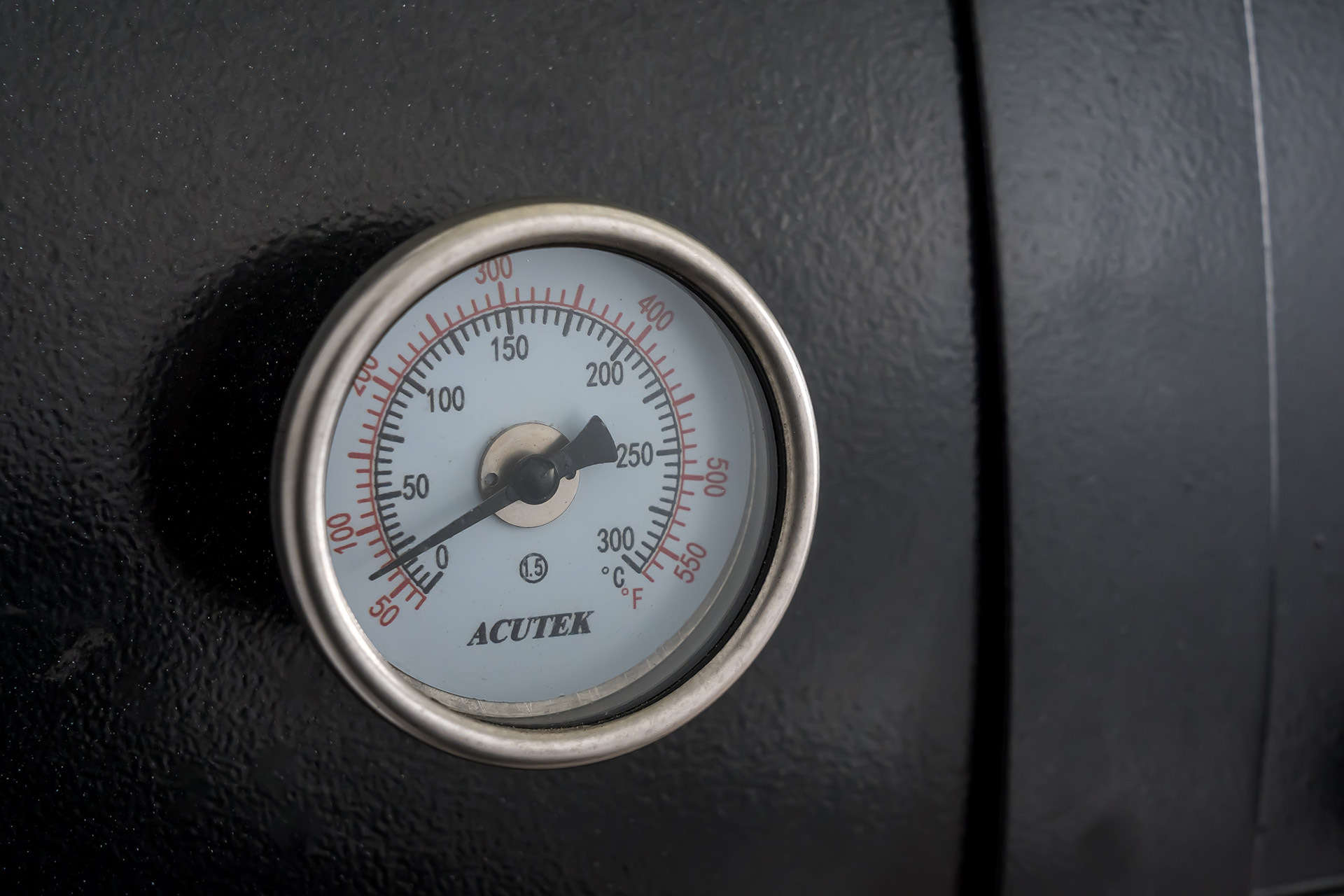 温度は燃焼＋気流で制御