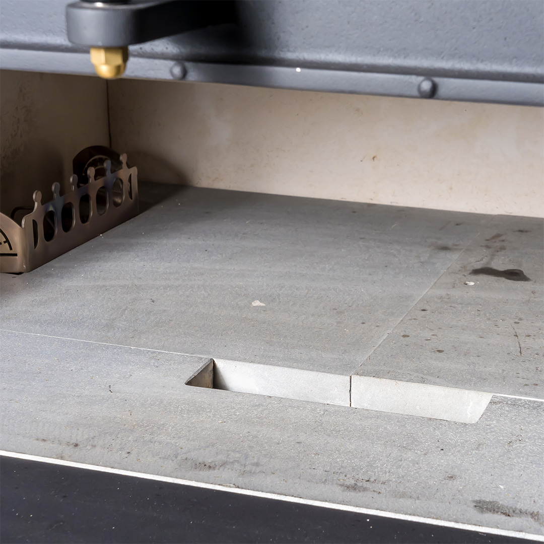 天然溶岩石の炉床