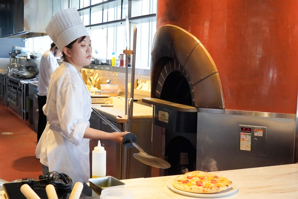 イタリアンダイニング ベルラーゴ_エレガンザ使用画像