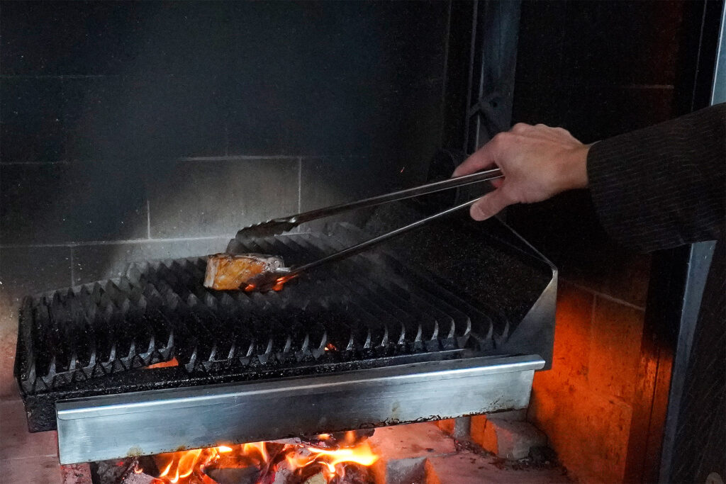アイアン・ベイ_グリルステーション使用画像_2
