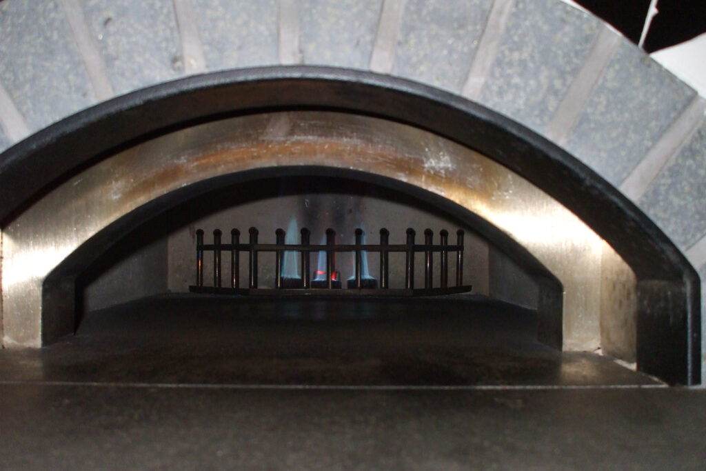 遠赤外線で“中までふっくら”焼き上げ